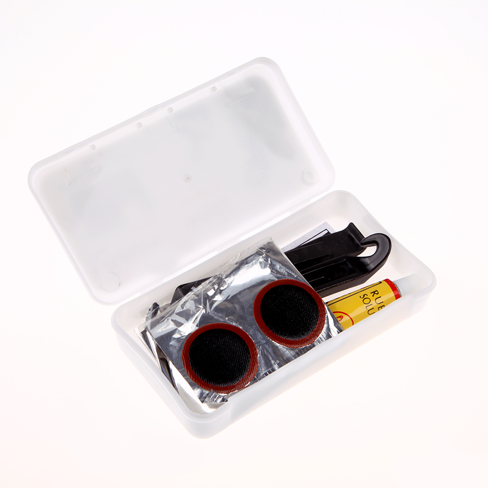 Kit Riparazione Pneumatici Bic - Bicycle Repair Kit recensione e prezzo